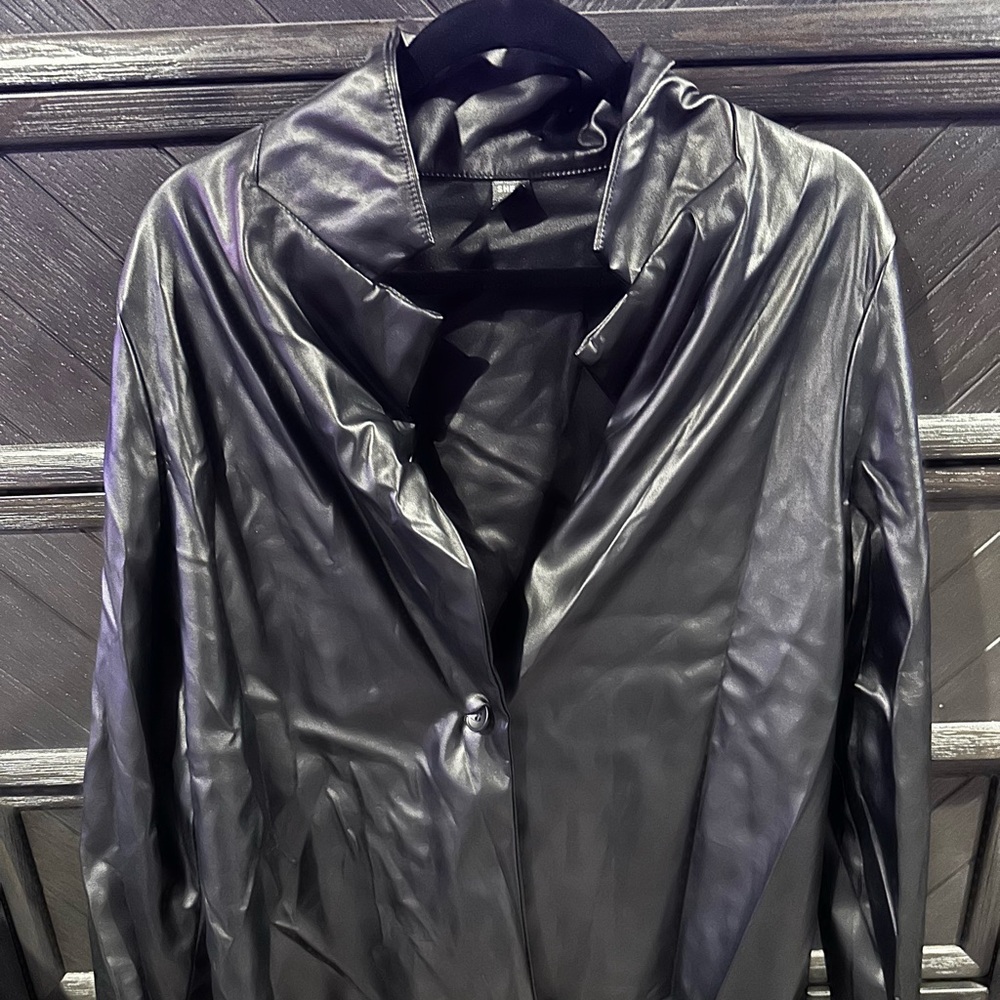 Lightweight leather jacket